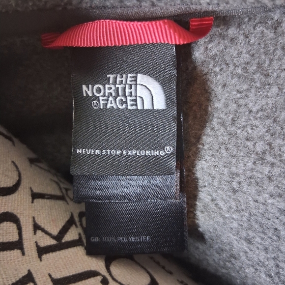 The North Face Women's Charcoal Fleece Pullover Small - Picture 3 of 6